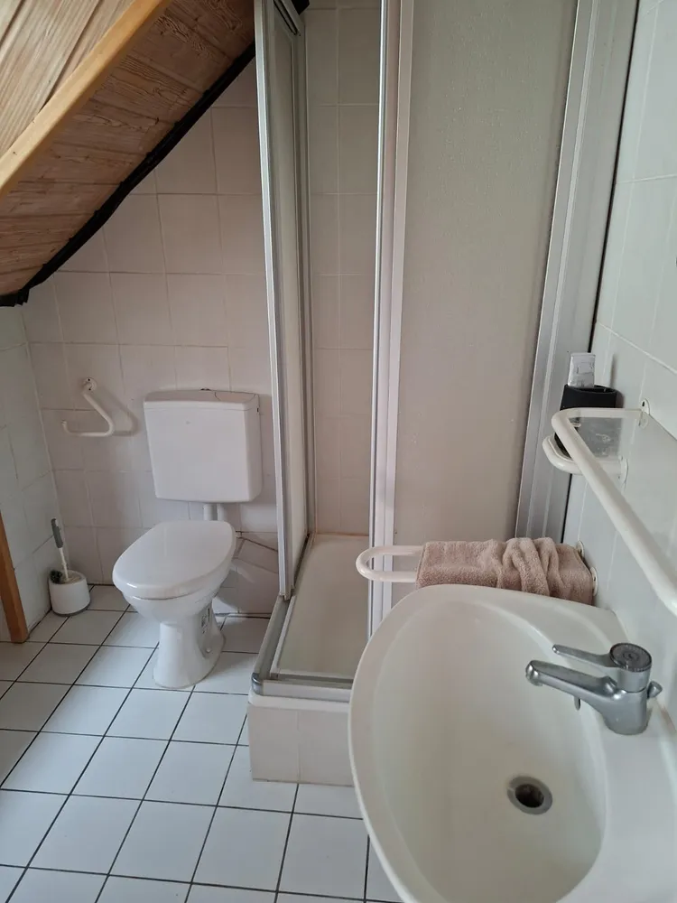 1 Zimmer Wohnung mit 32 m² in Karlsruhe – Bild 2