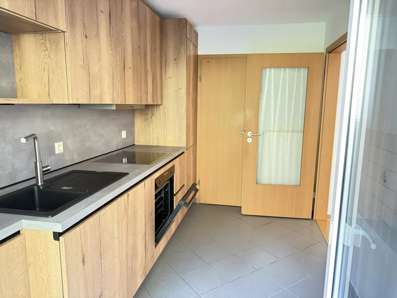 2 Zimmer Wohnung mit 60 m² in Altenburg – Bild 5