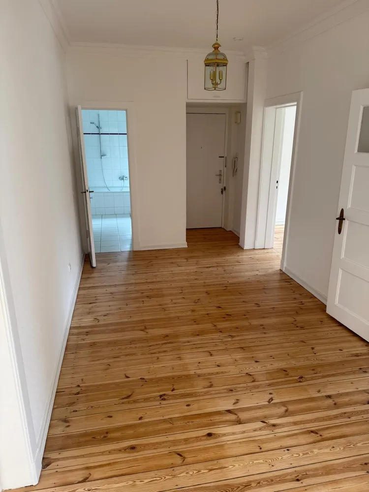 4 Zimmer Wohnung mit 105 m² in Hamburg – Bild 4