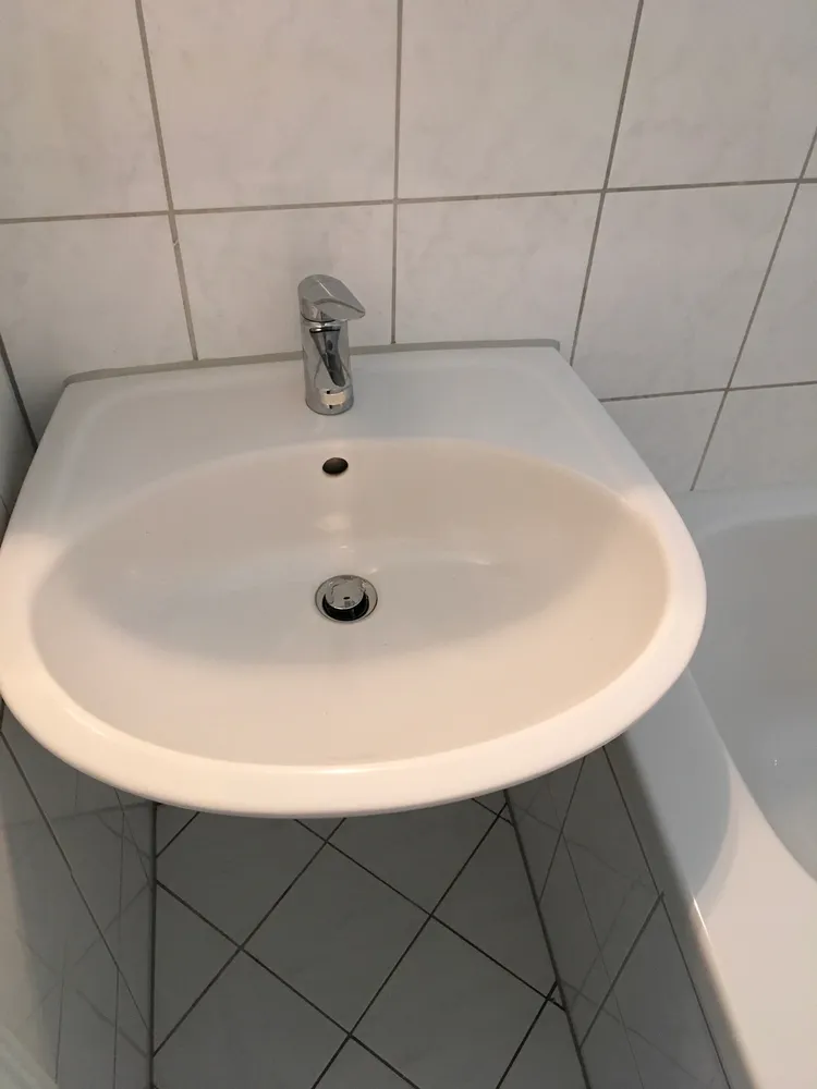 1 room apartment with 28 m² in Cologne – Photo 3
