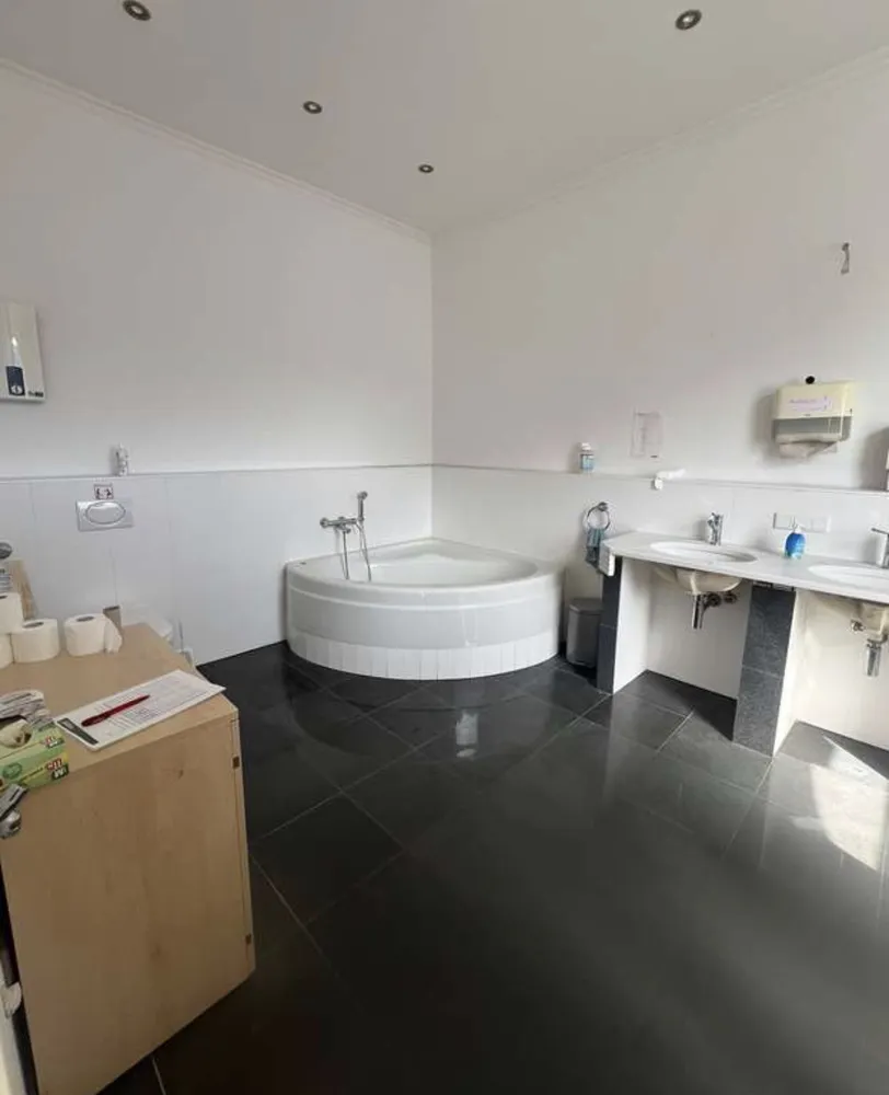 5 Zimmer Wohnung mit 140 m² in Düsseldorf – Bild 11