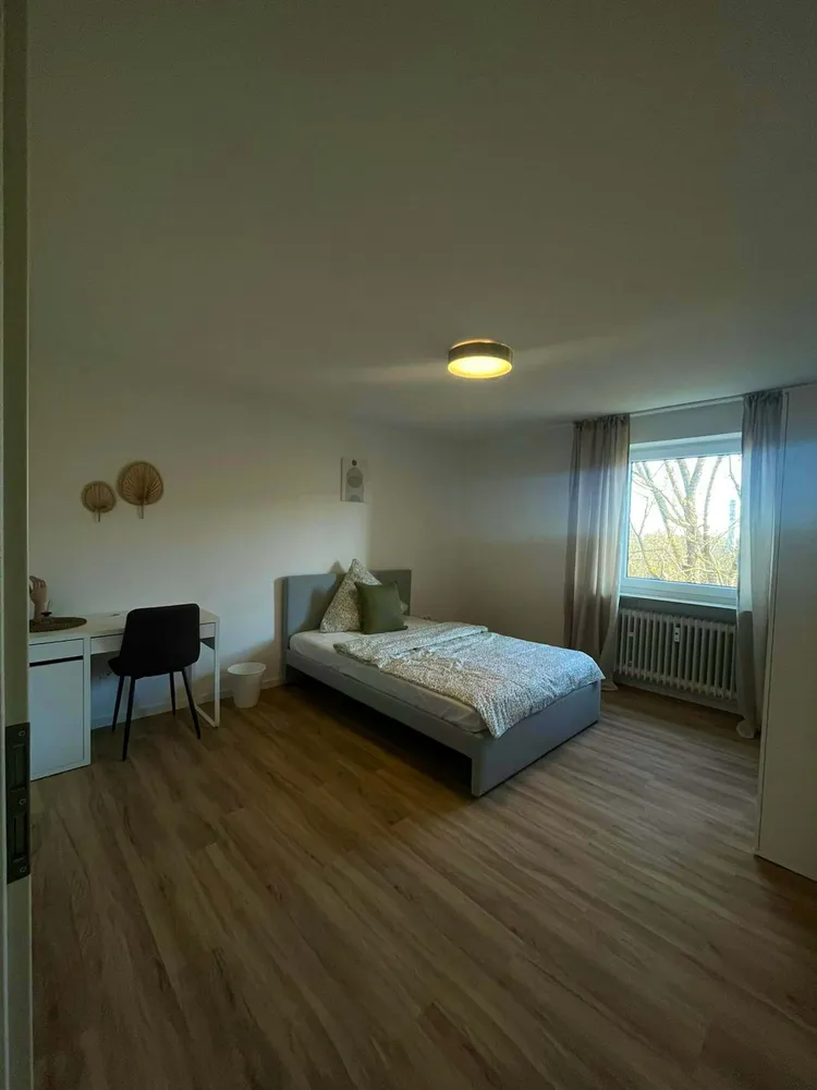 WG-Zimmer mit 16 m² in München – Bild 2