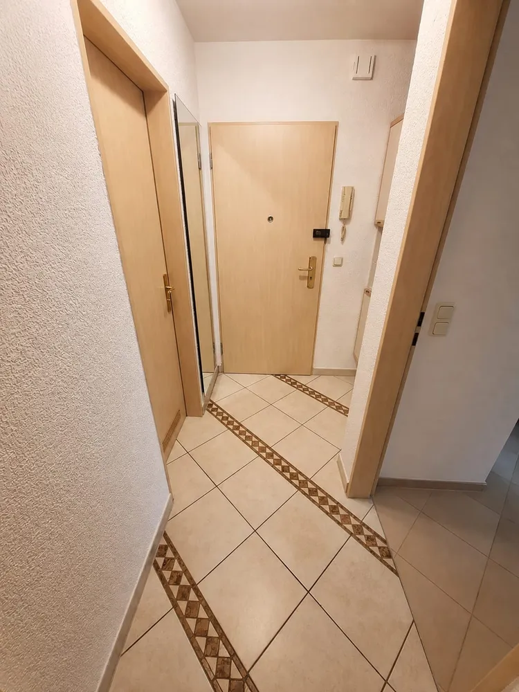 2 Zimmer Wohnung mit 64 m² in München – Bild 4