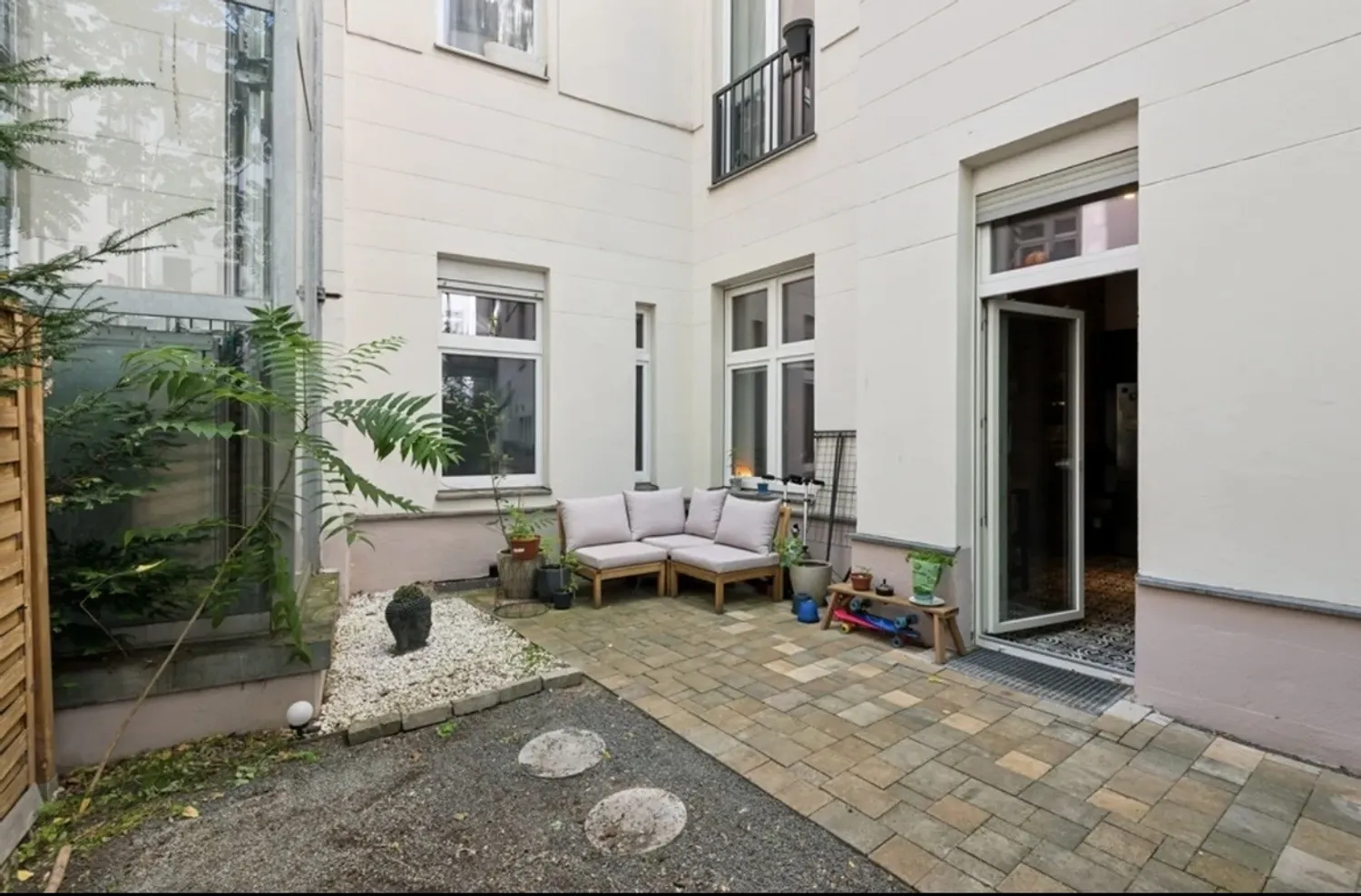4 Zimmer Wohnung mit 97 m² in Berlin – Bild 12