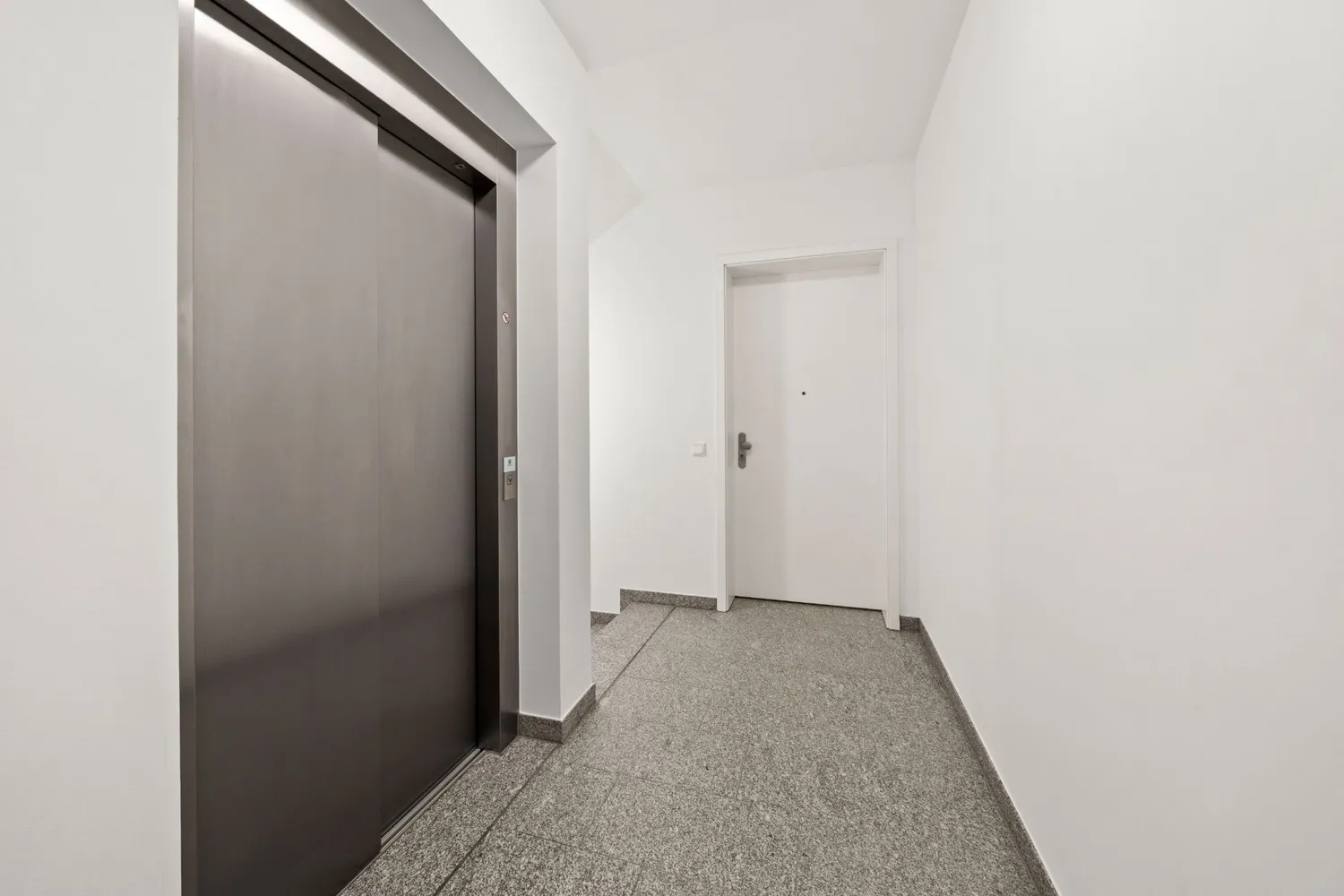2 Zimmer Wohnung mit 70 m² in Wiesbaden – Bild 5