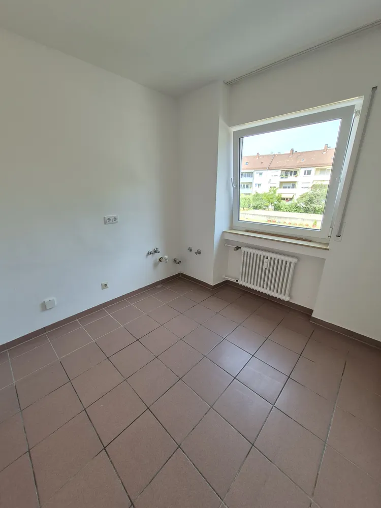 4 Zimmer Wohnung mit 103 m² in Nürnberg – Bild 4