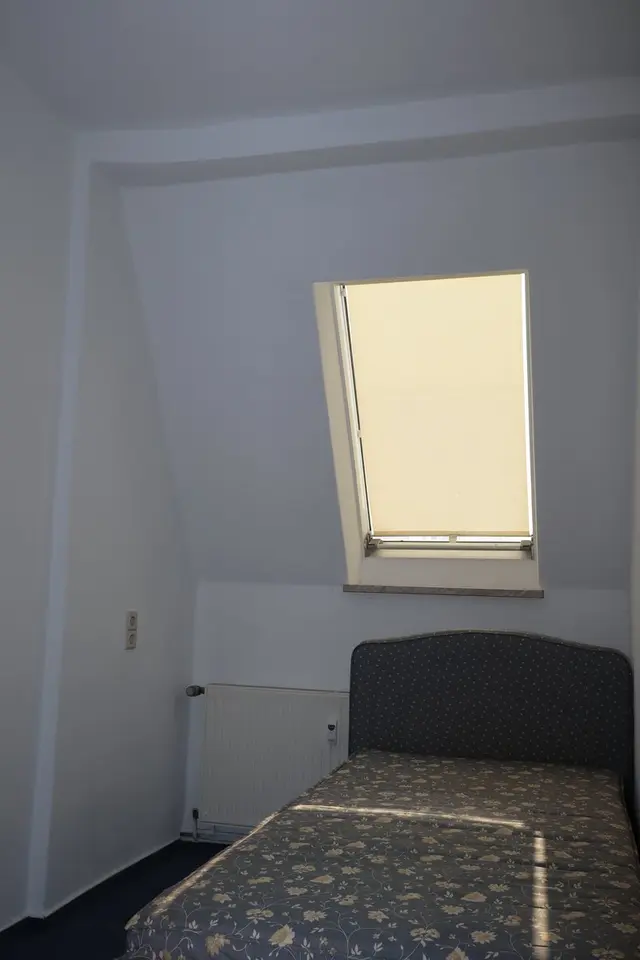 2 Zimmer Wohnung mit 30 m² in Greiz – Bild 7