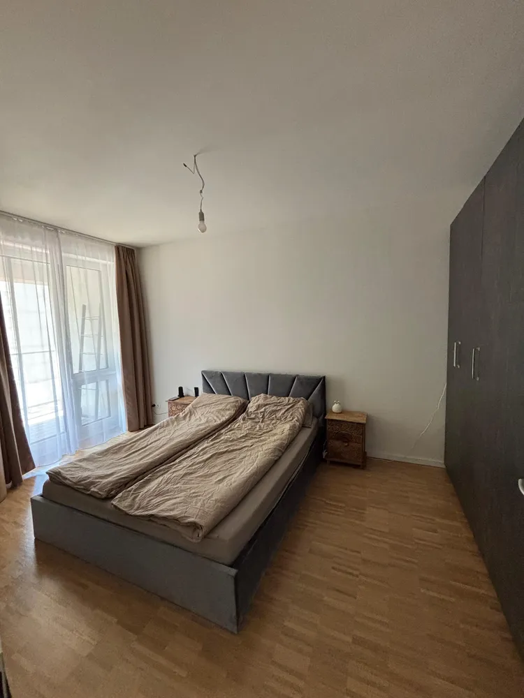 2 room apartment with 62 m² in Hamburg – Photo 2