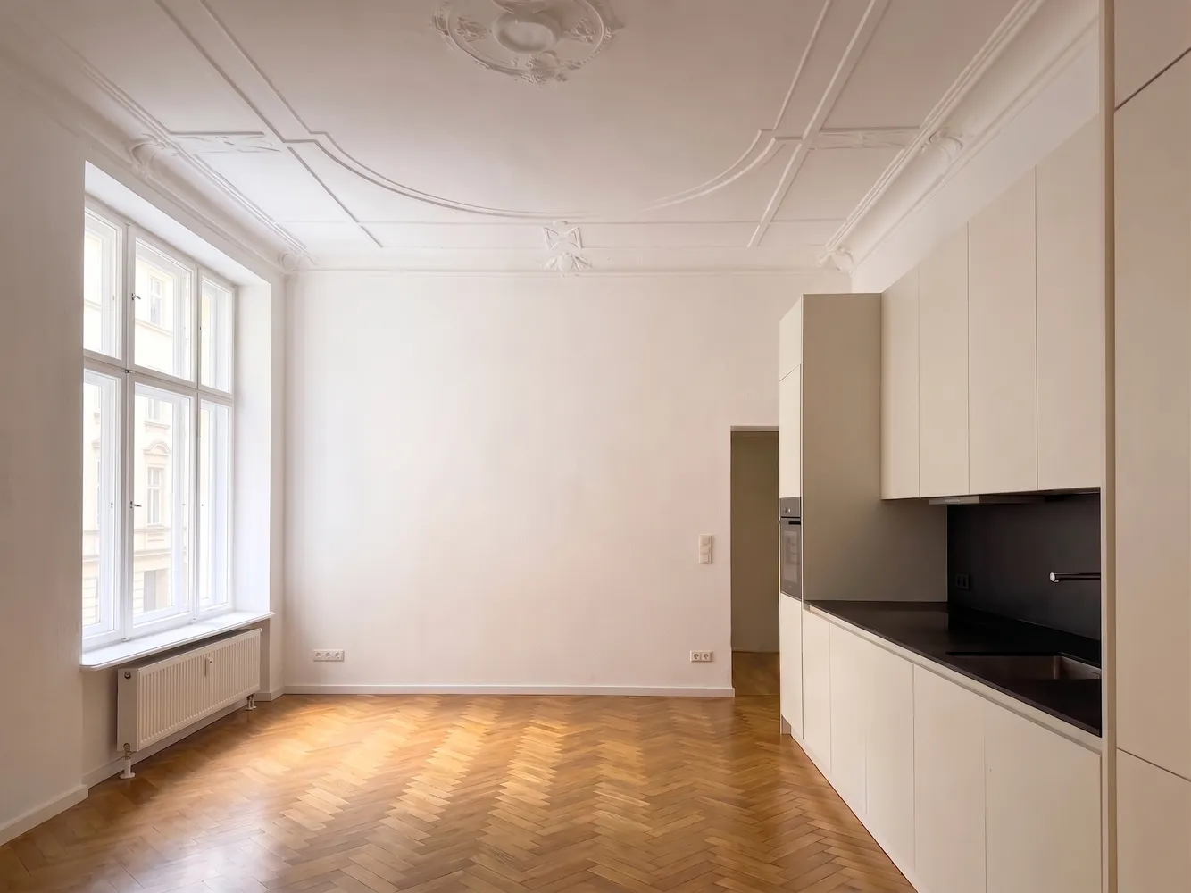 2 Zimmer Wohnung mit 77 m² in Berlin – Bild 2