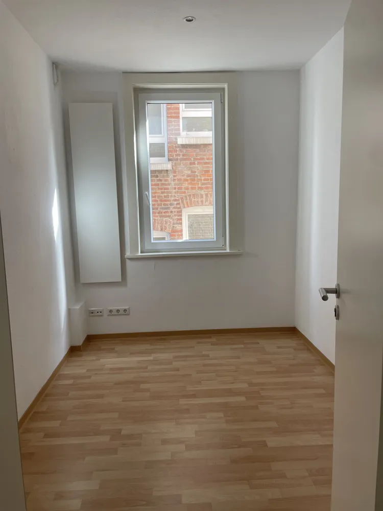 4 Zimmer Wohnung mit 80 m² in Stuttgart – Bild 3