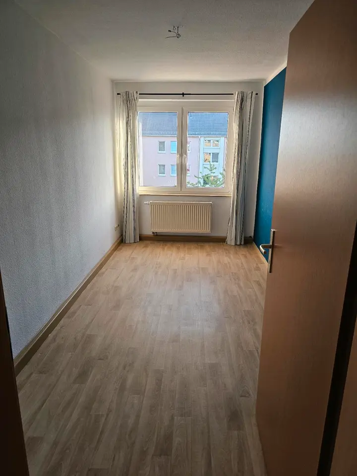 4 Zimmer Wohnung mit 70 m² in Greiz – Bild 6