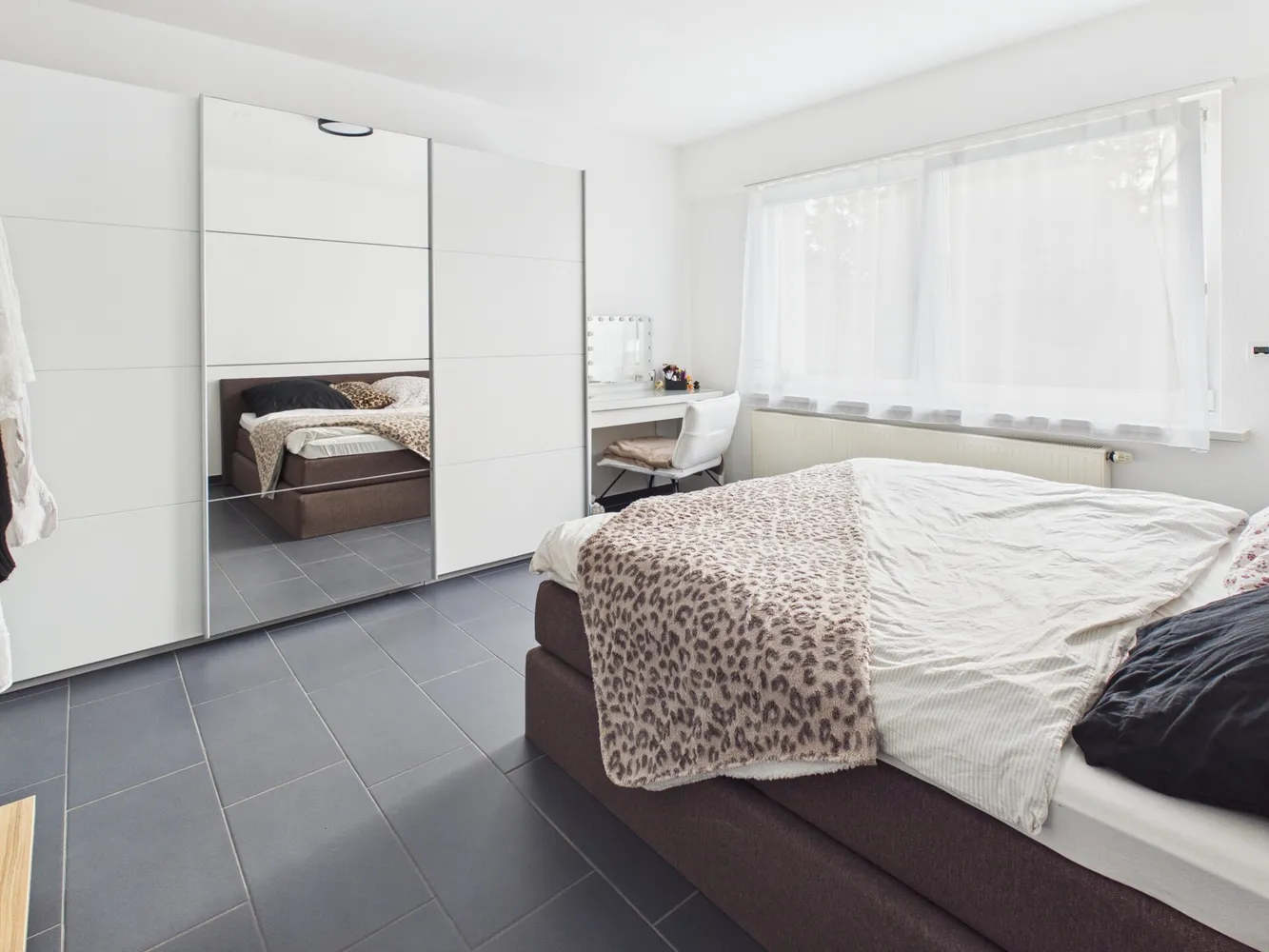 2 Zimmer Wohnung mit 60 m² in Düren – Bild 4