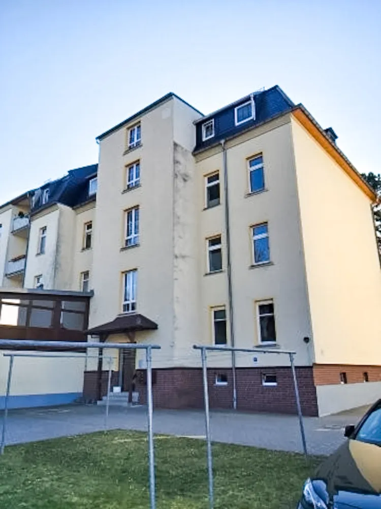 3 room apartment with 77 m² in Limbach-Oberfrohna – Photo 2