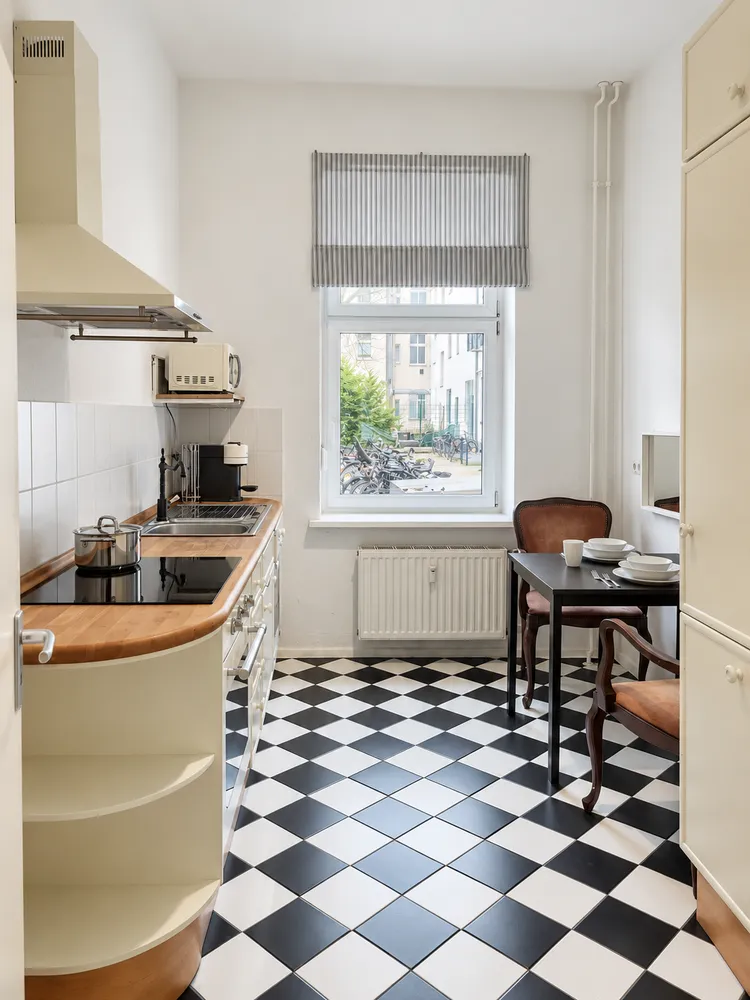 1 Zimmer Wohnung mit 55 m² in Berlin – Bild 10