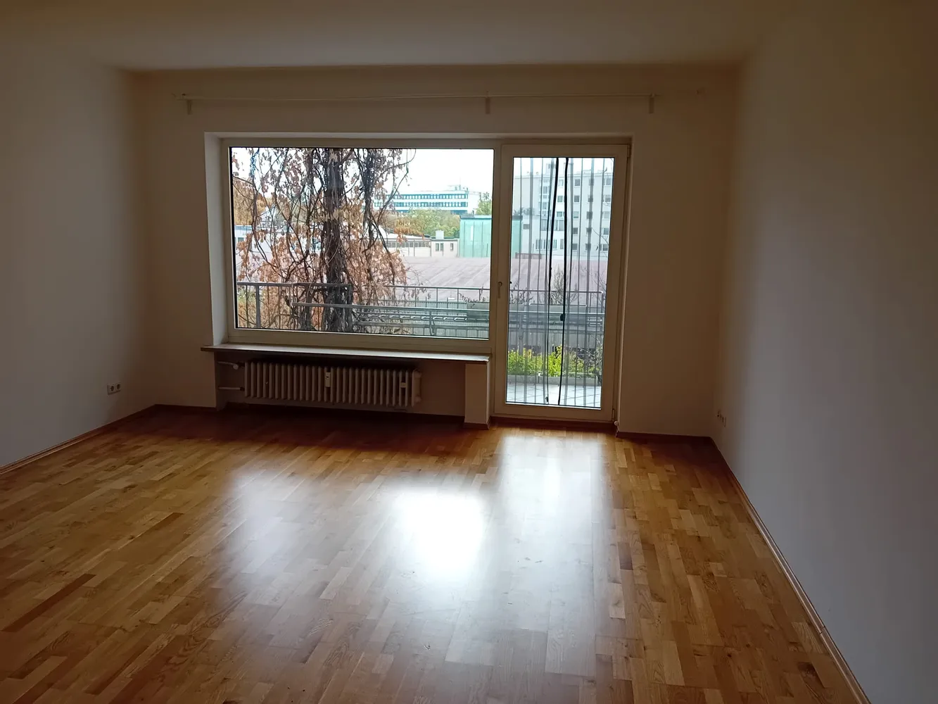 3 Zimmer Wohnung mit 74 m² in München – Bild 2