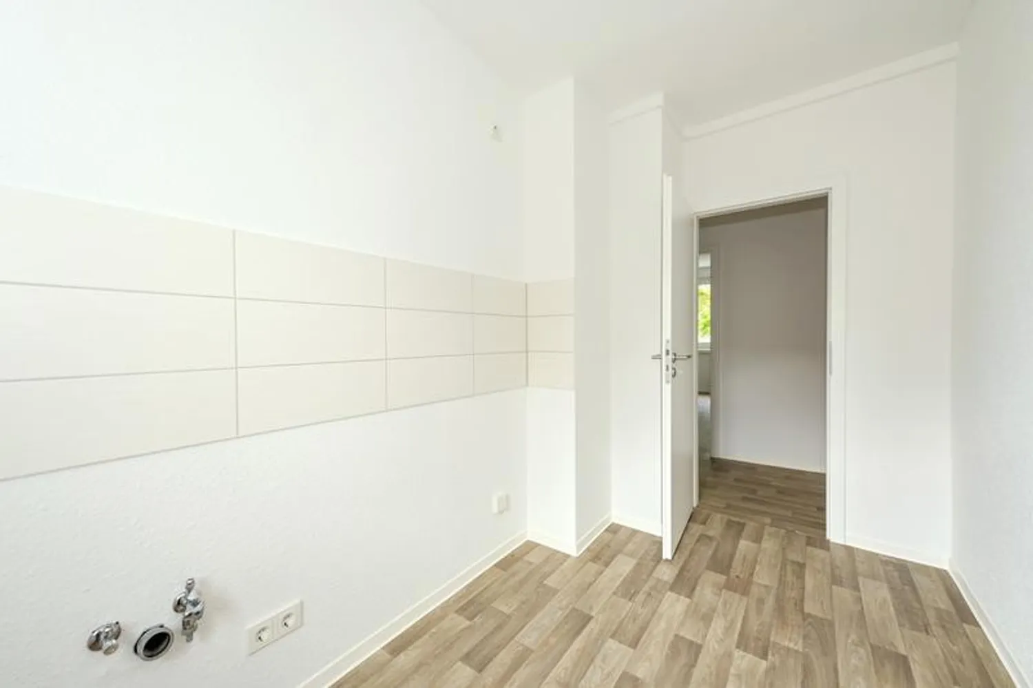 3 Zimmer Wohnung mit 58 m² in Magdeburg – Bild 12