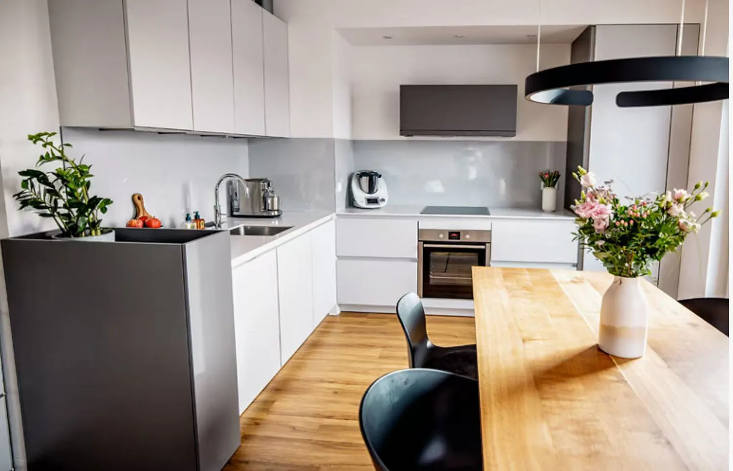 3 Zimmer Wohnung mit 78 m² in Düsseldorf – Bild 2