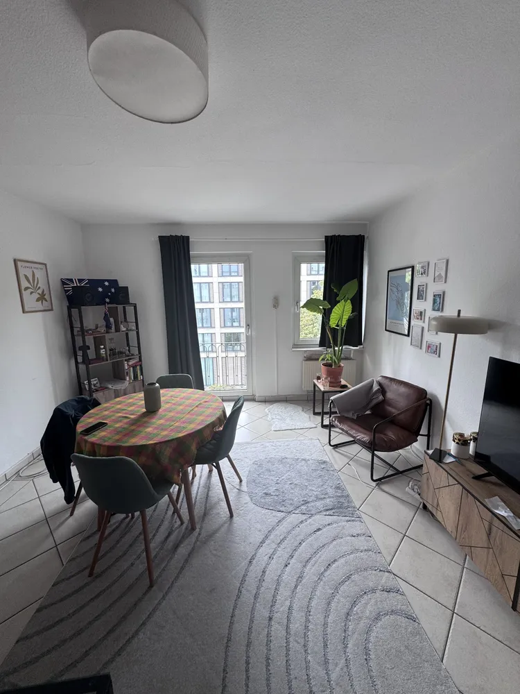 2 Zimmer Wohnung mit 60 m² in Düsseldorf – Bild 1