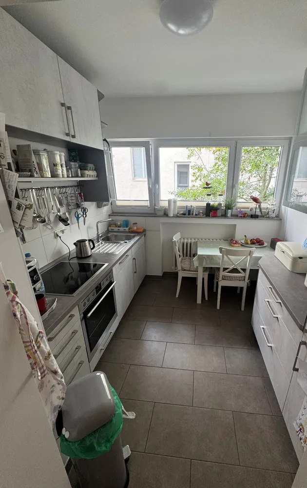 4 Zimmer Wohnung mit 101 m² in Köln – Bild 2