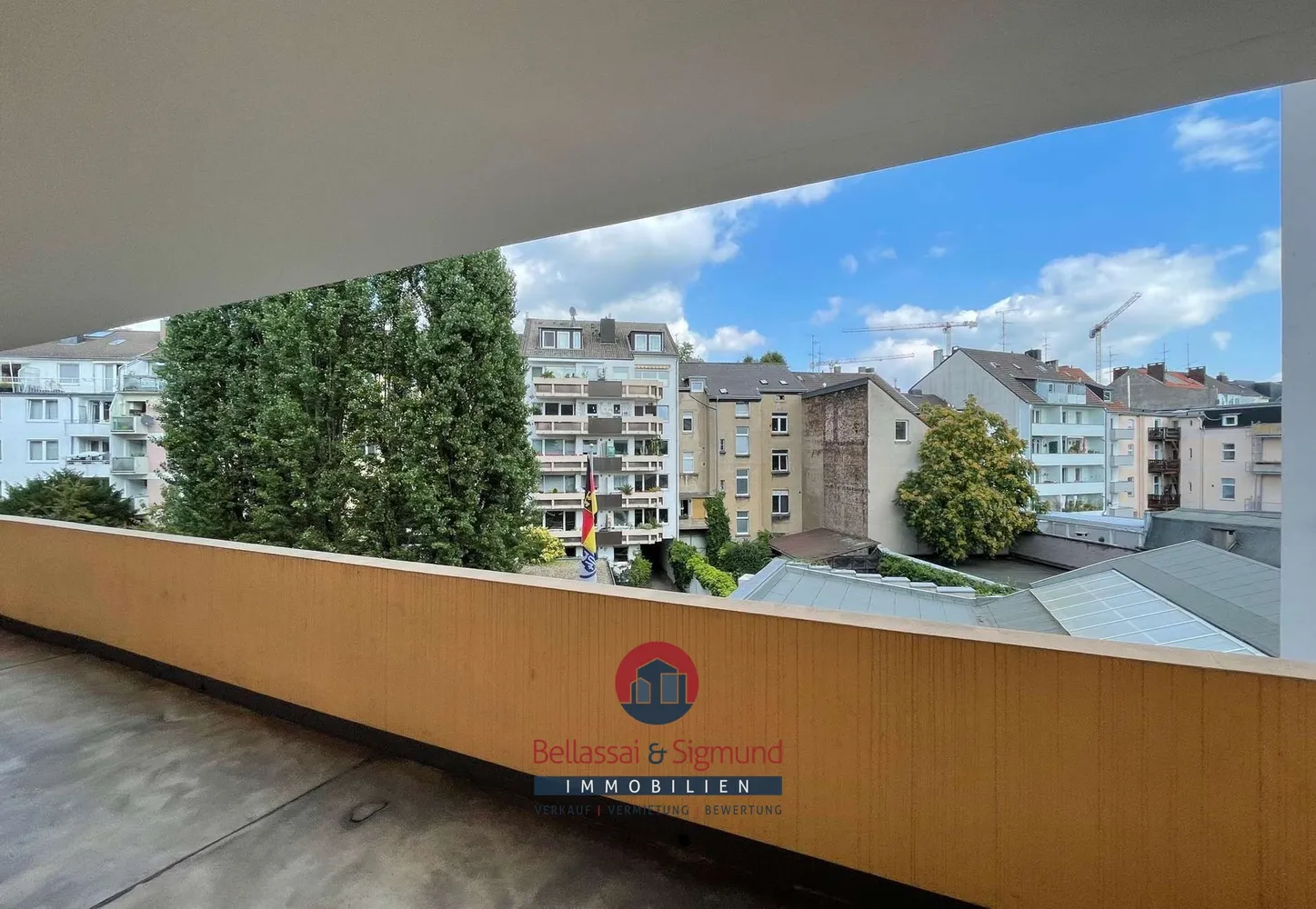 3 Zimmer Wohnung mit 72 m² in Düsseldorf – Bild 1
