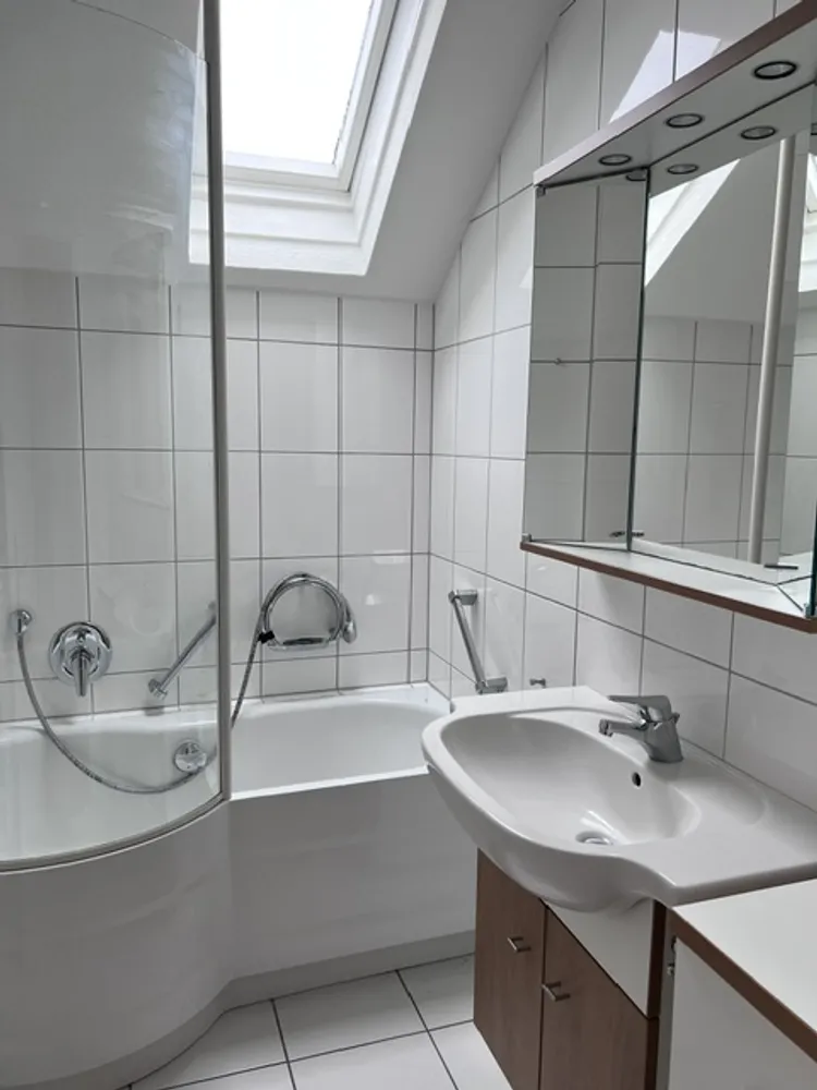 4 room apartment with 106 m² in Grevenbroich – Photo 2