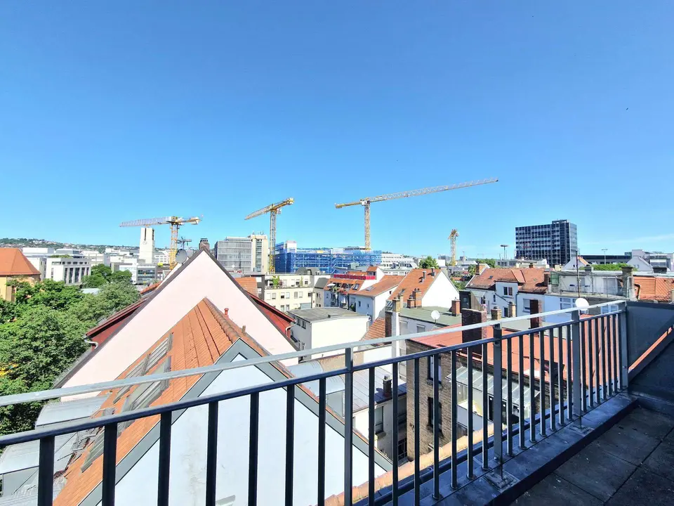 5 Zimmer Wohnung mit 134 m² in Stuttgart – Bild 7