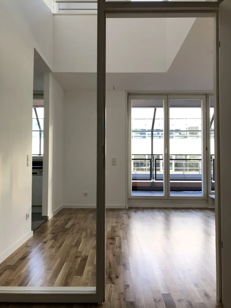 2 Zimmer Wohnung mit 83 m² in Berlin – Bild 12
