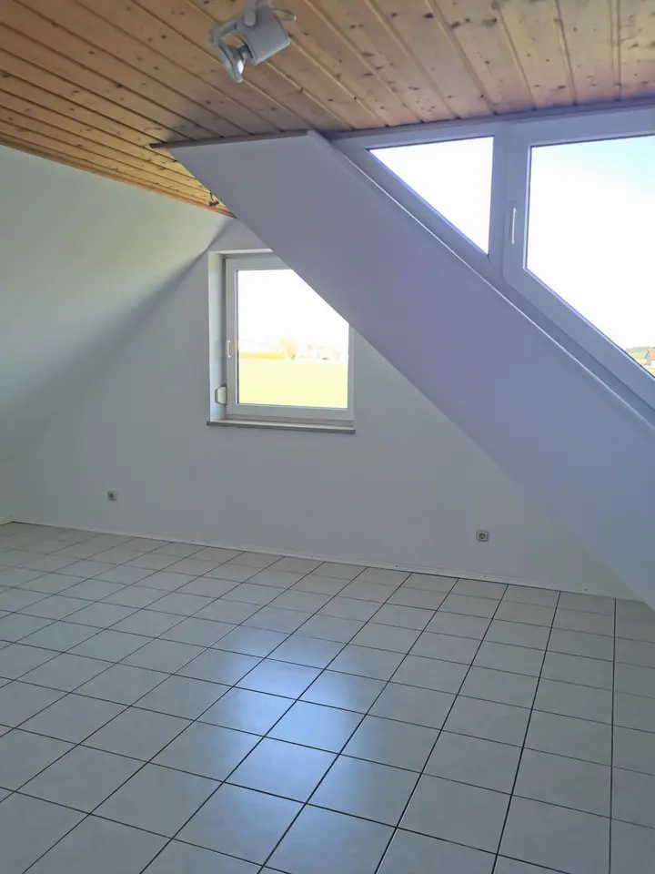 2 Zimmer Wohnung mit 75 m² in Regensburg – Bild 3