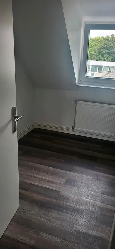 4 Zimmer Wohnung mit 90 m² in Wiesbaden – Bild 5