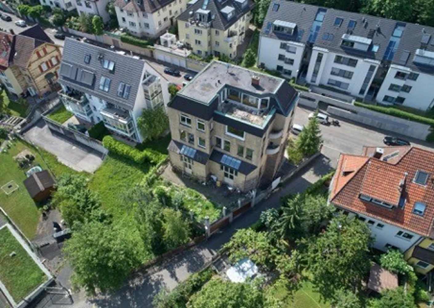 6 Zimmer Wohnung mit 270 m² in Stuttgart – Bild 5