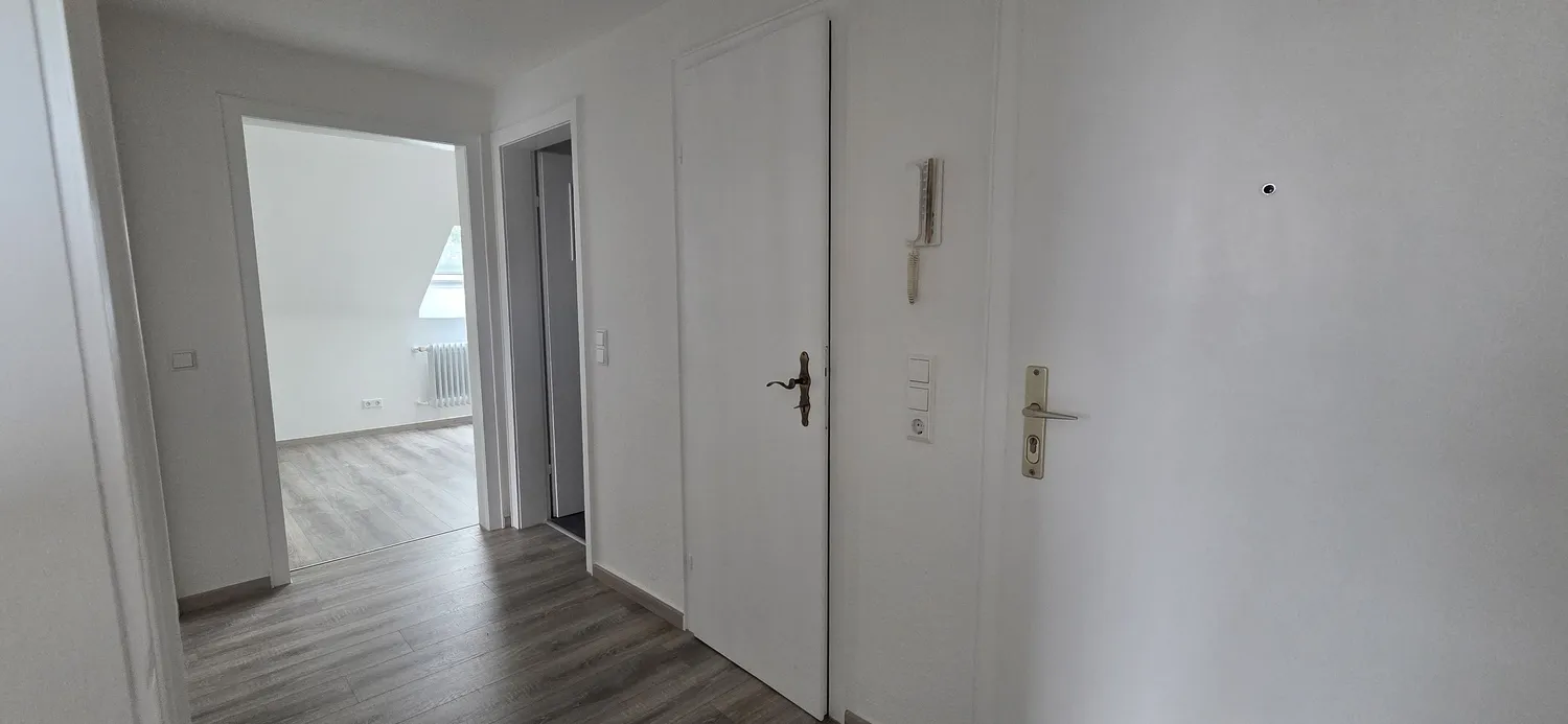 2 Zimmer Wohnung mit 54 m² in Solingen – Bild 1