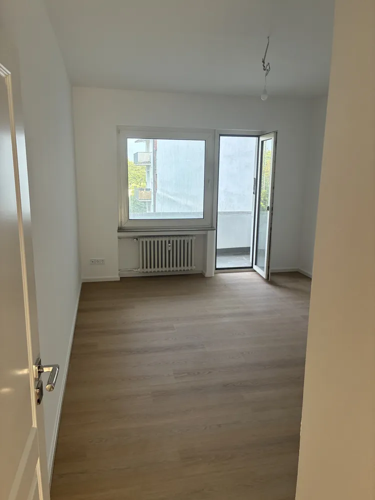 3 Zimmer Wohnung mit 88 m² in Köln – Bild 1