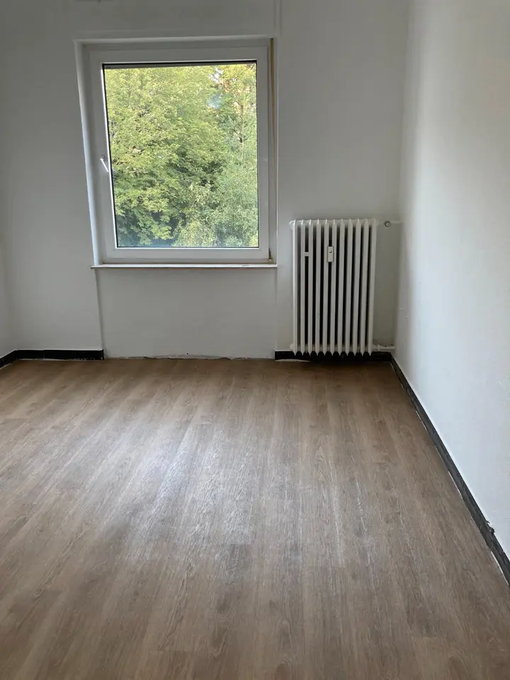 8 Zimmer Wohnung mit 184 m² in Paderborn – Bild 1