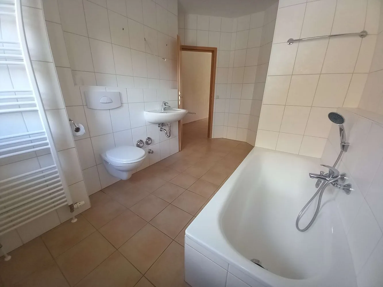 3 Zimmer Wohnung mit 100 m² in Hof – Bild 10