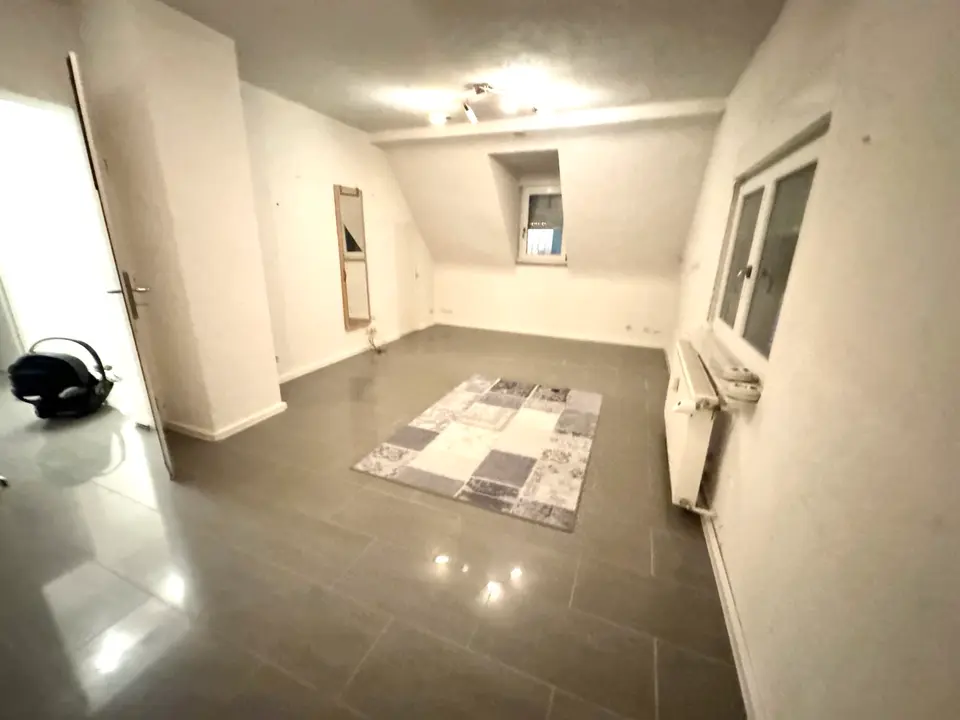 5 Zimmer Wohnung mit 140 m² in Karlsruhe – Bild 9