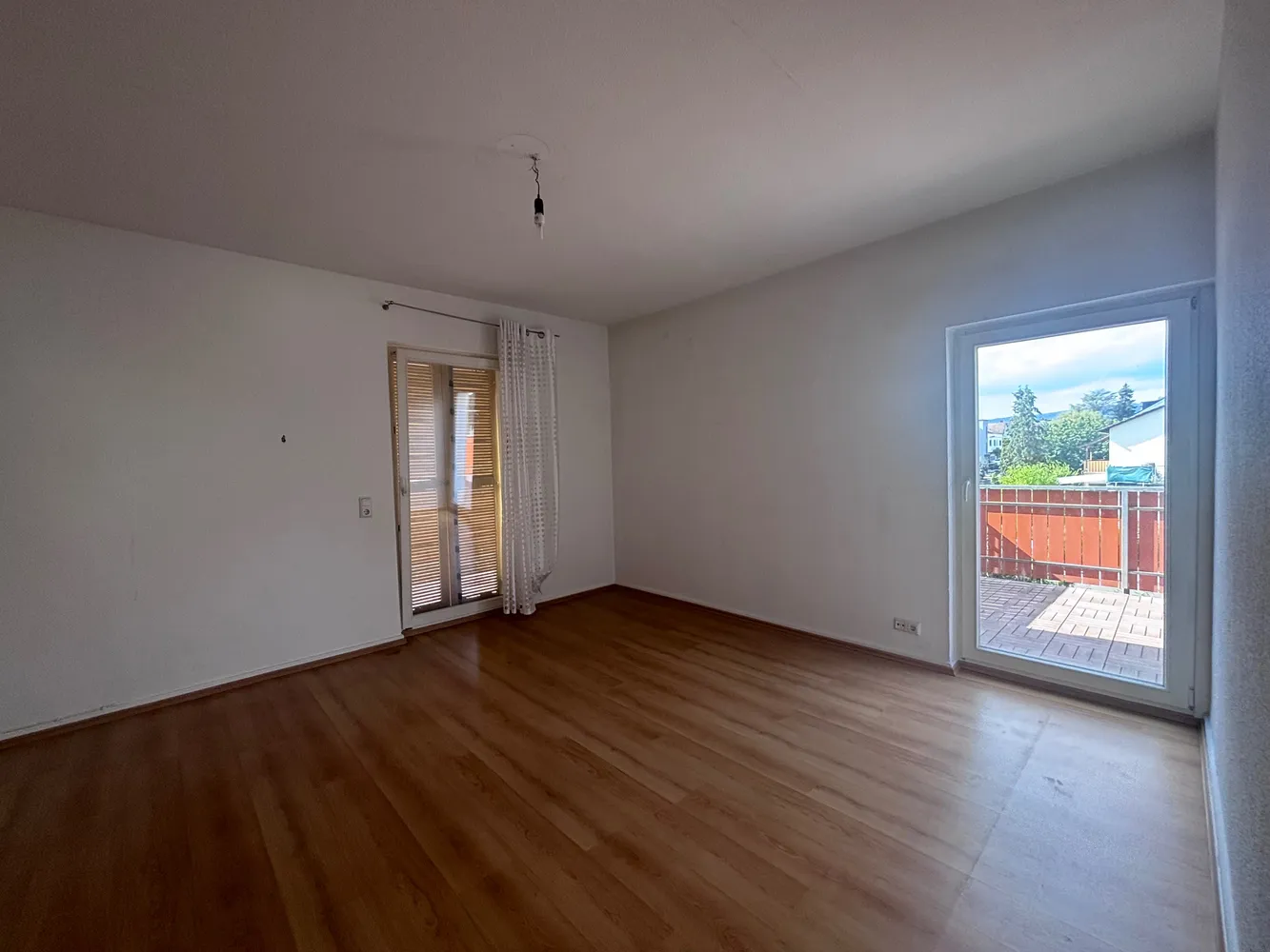 2 Zimmer Wohnung mit 80 m² in Wiesbaden – Bild 10