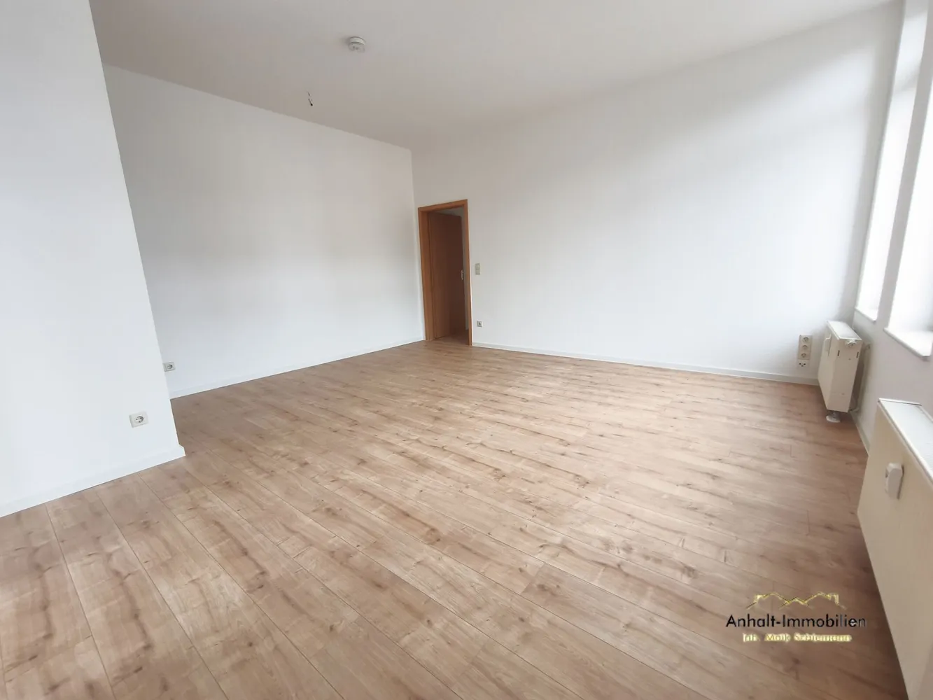 2 Zimmer Wohnung mit 59 m² in Bitterfeld-Wolfen – Bild 2