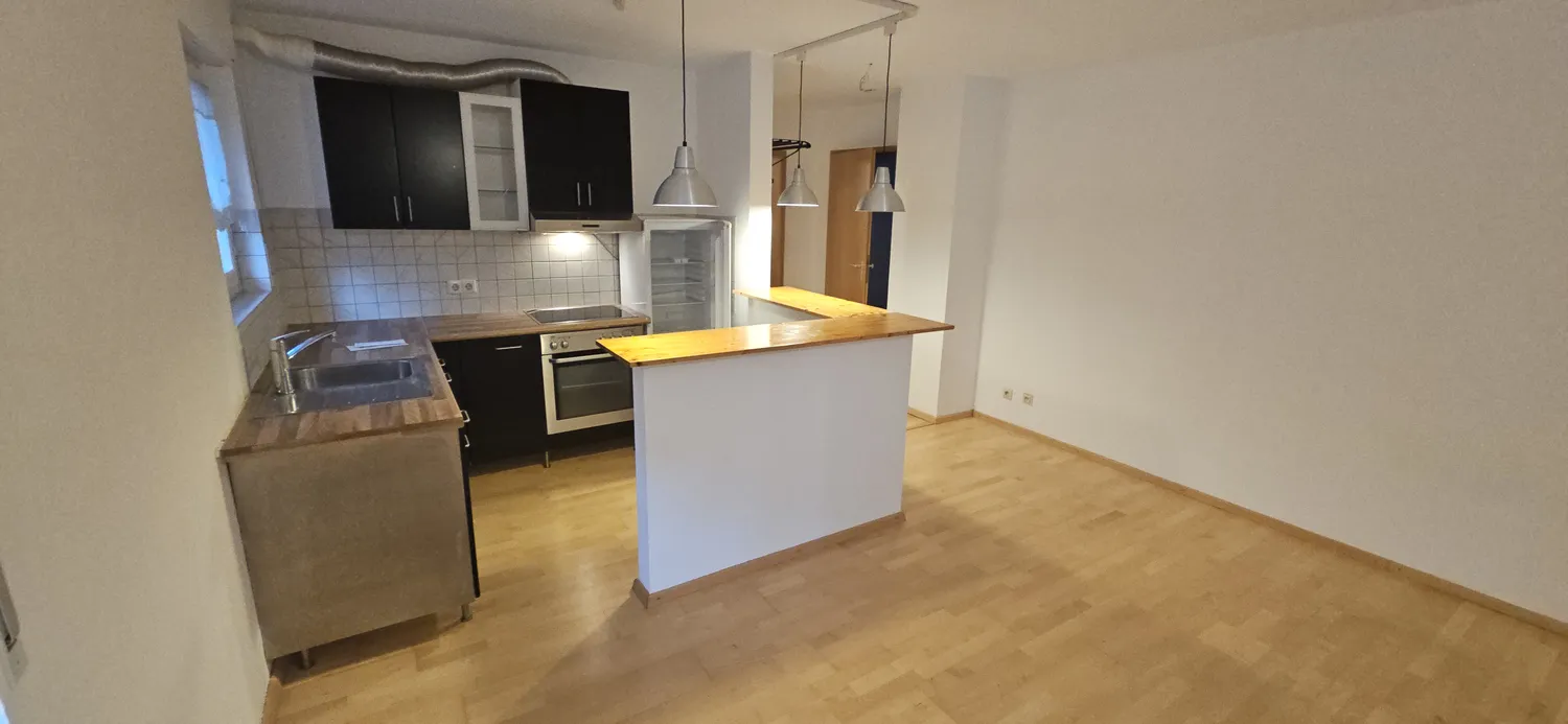 2 Zimmer Wohnung mit 42 m² in Karlsruhe – Bild 3