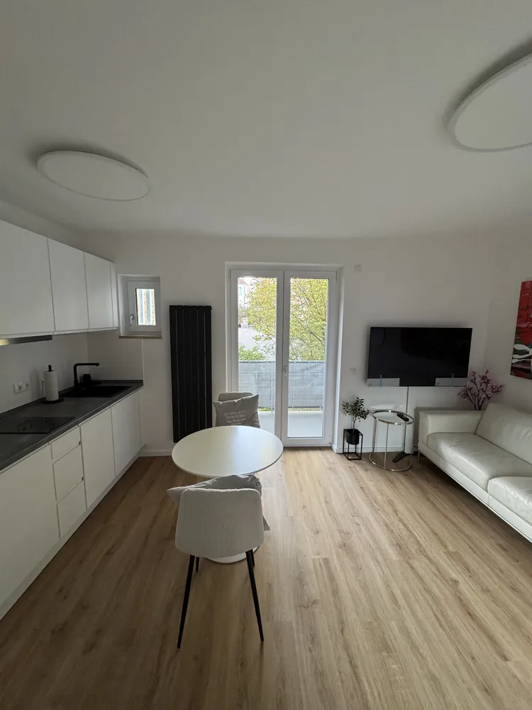 1 room apartment with 28 m² in Munich – Photo 4