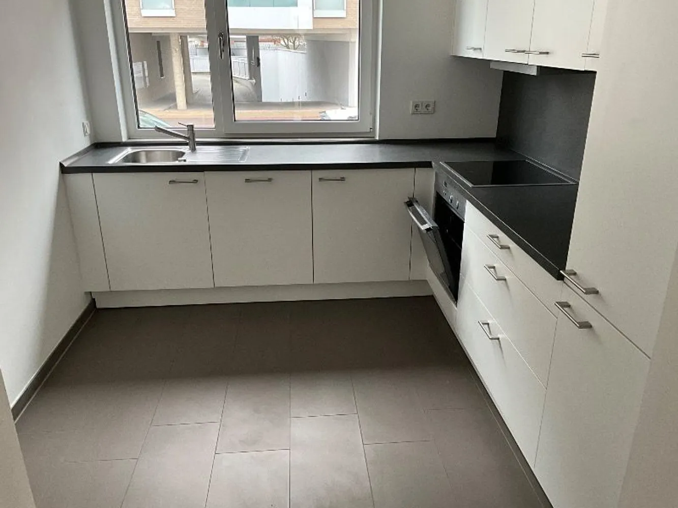 2 room apartment with 63 m² in Hanover – Photo 2