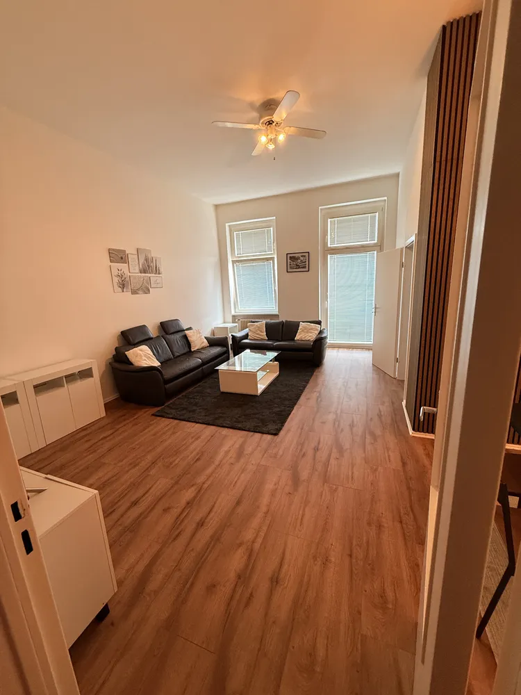 2 Zimmer Wohnung mit 56 m² in Berlin – Bild 2