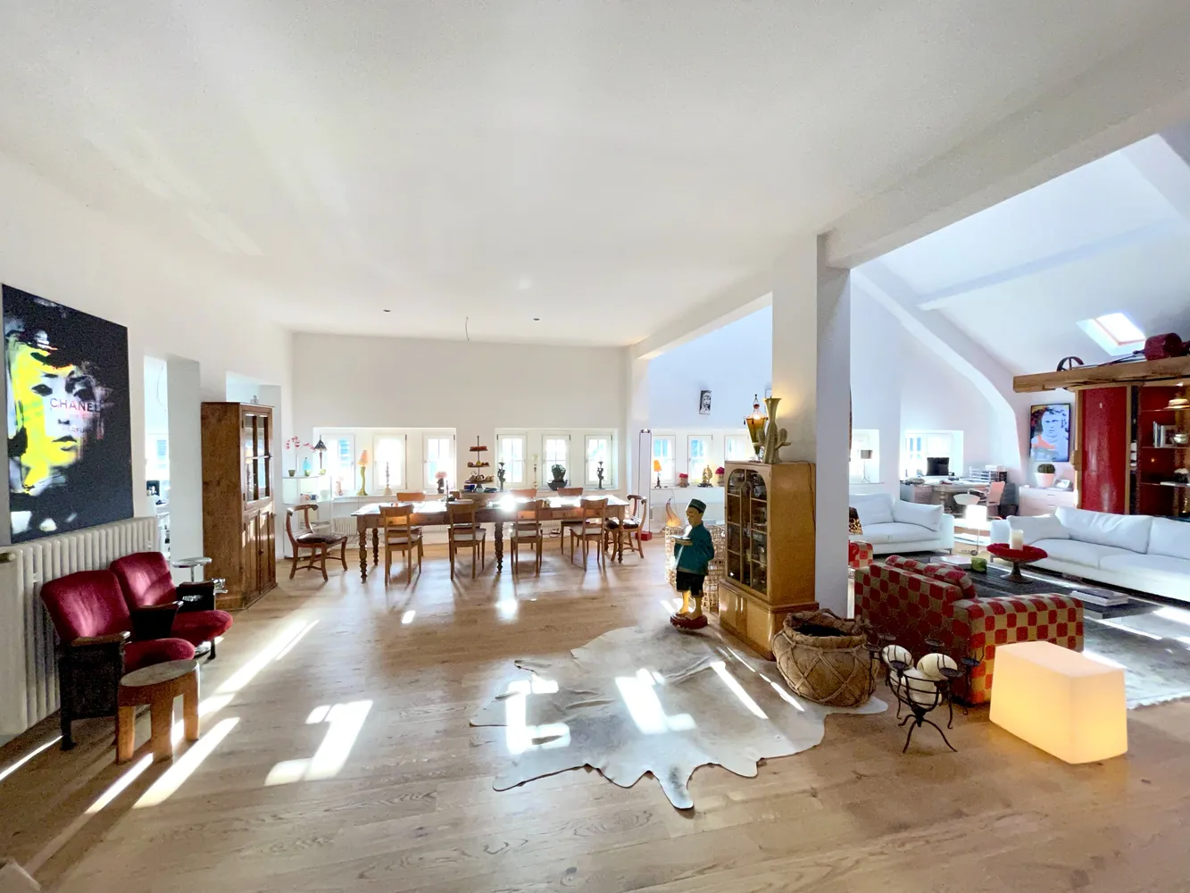 5 Zimmer Wohnung mit 206 m² in Krefeld – Bild 3