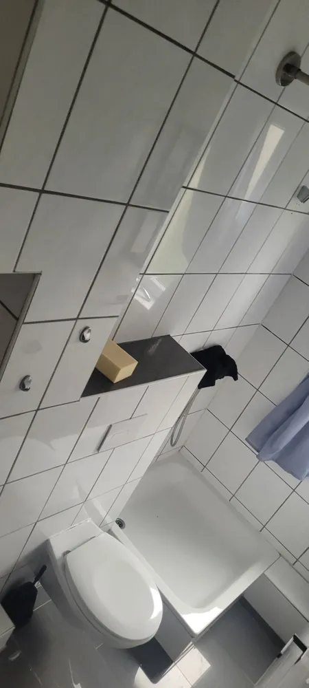 2 Zimmer Wohnung mit 35 m² in Krefeld – Bild 2