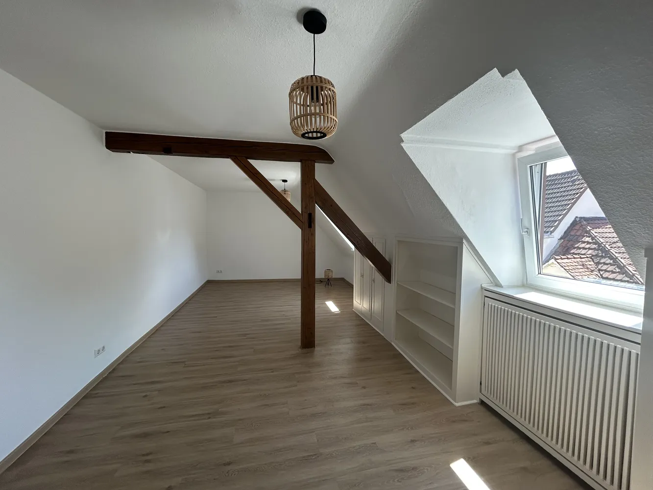 6 Zimmer Wohnung mit 90 m² in Landau in der Pfalz – Bild 2