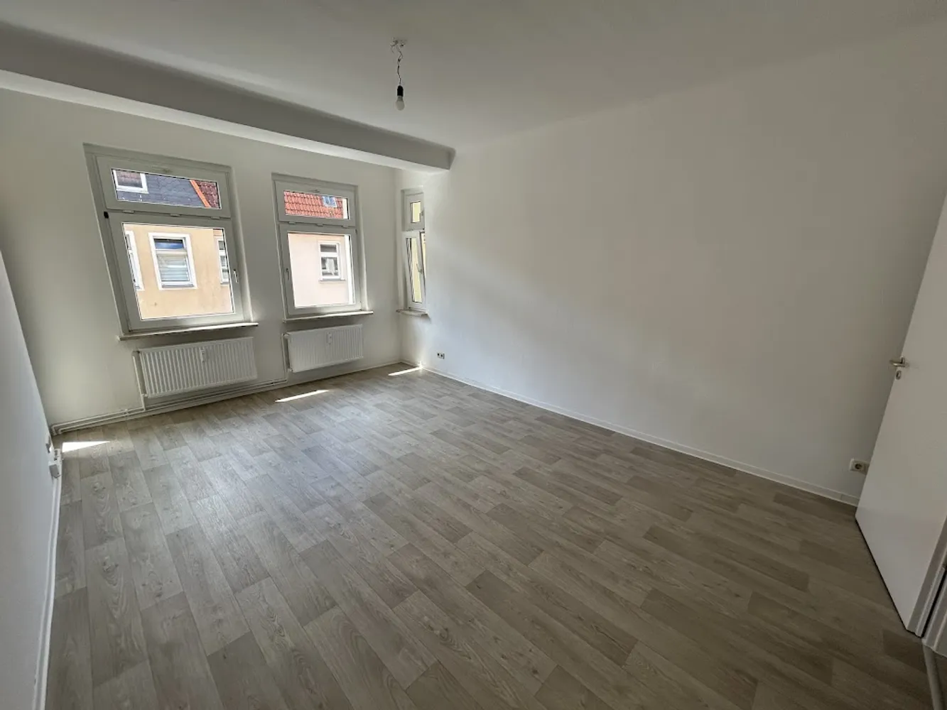 3 Zimmer Wohnung mit 71 m² in Magdeburg – Bild 1