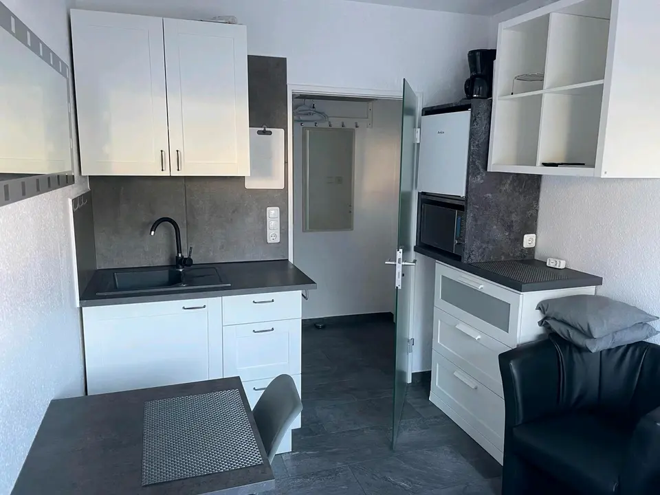 2 Zimmer Wohnung mit 25 m² in Wilhelmshaven – Bild 9