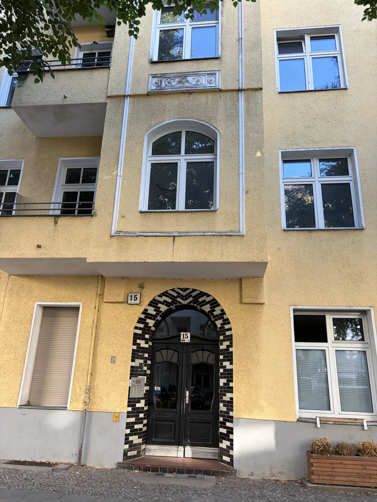 1 Zimmer Wohnung mit 50 m² in Berlin – Bild 1