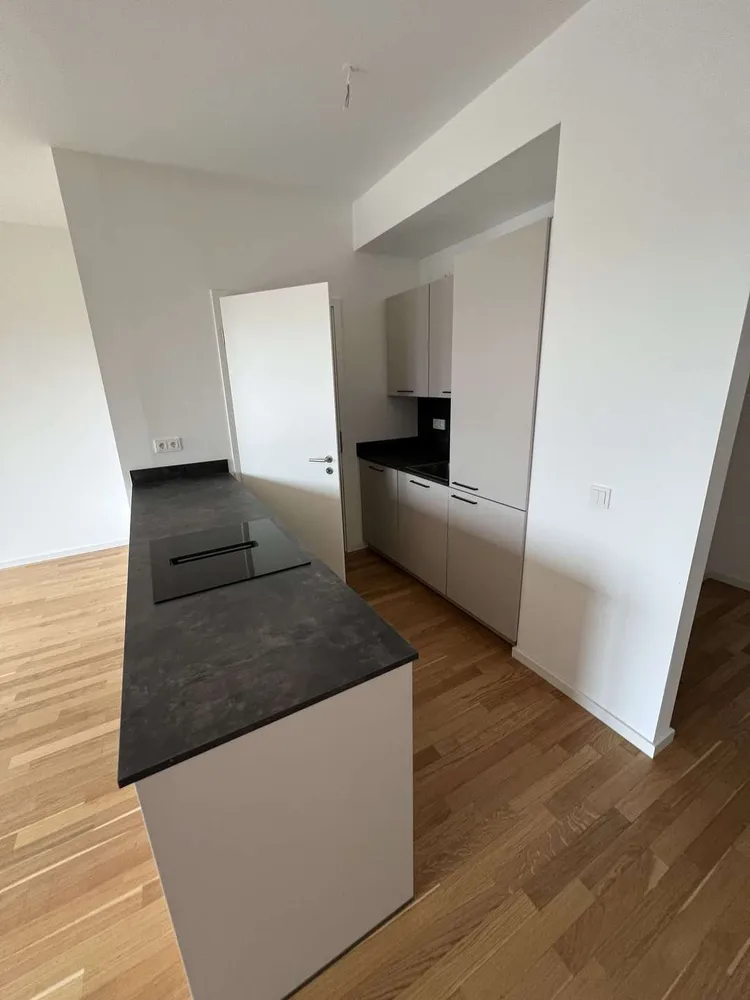 4 Zimmer Wohnung mit 95 m² in Berlin – Bild 3
