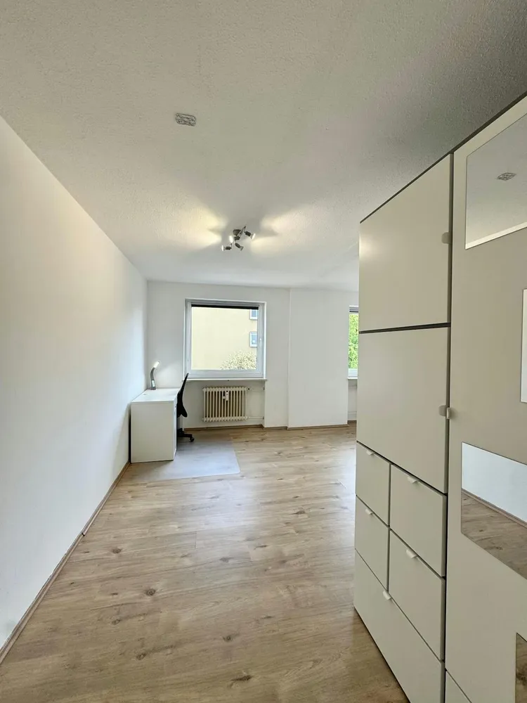 WG-Zimmer mit 20 m² in München – Bild 3