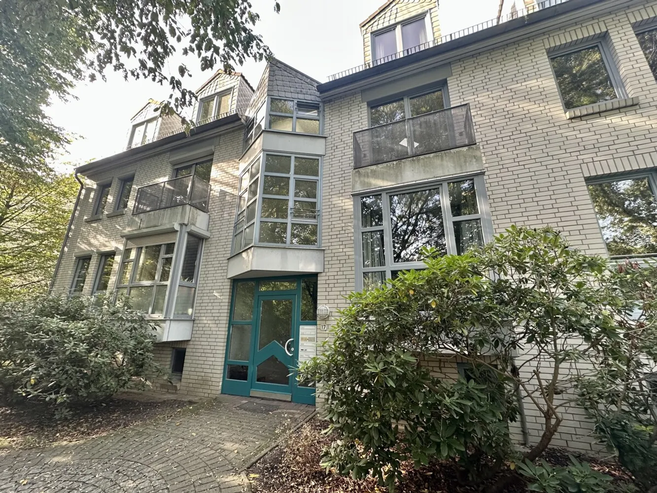 3 Zimmer Wohnung mit 90 m² in Bremen – Bild 2